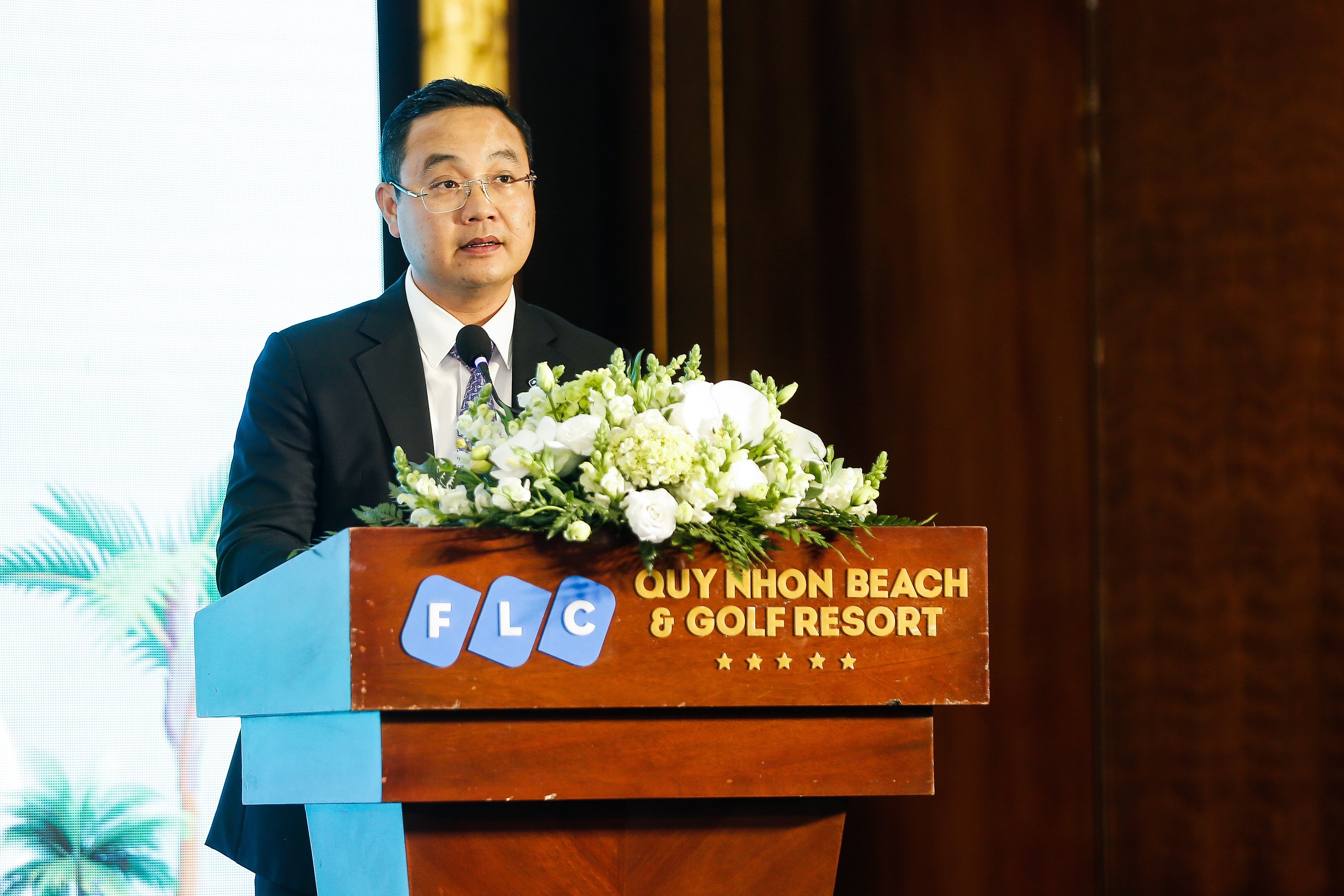 Ông Đỗ Việt Hùng, Phó tổng giám đốc Công ty cổ phần Tập đoàn FLC